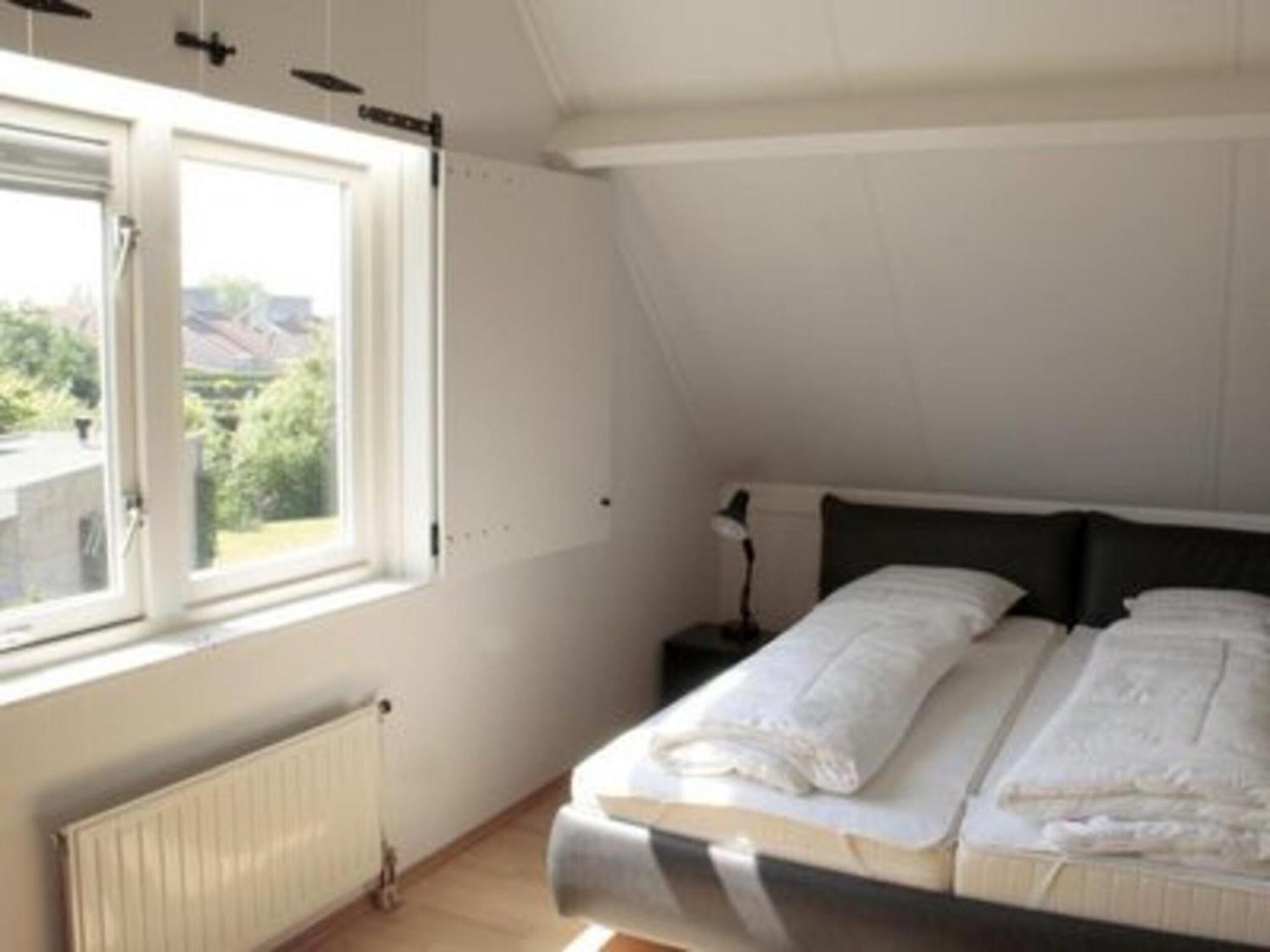 Vakantiehuis Appealing With Garden