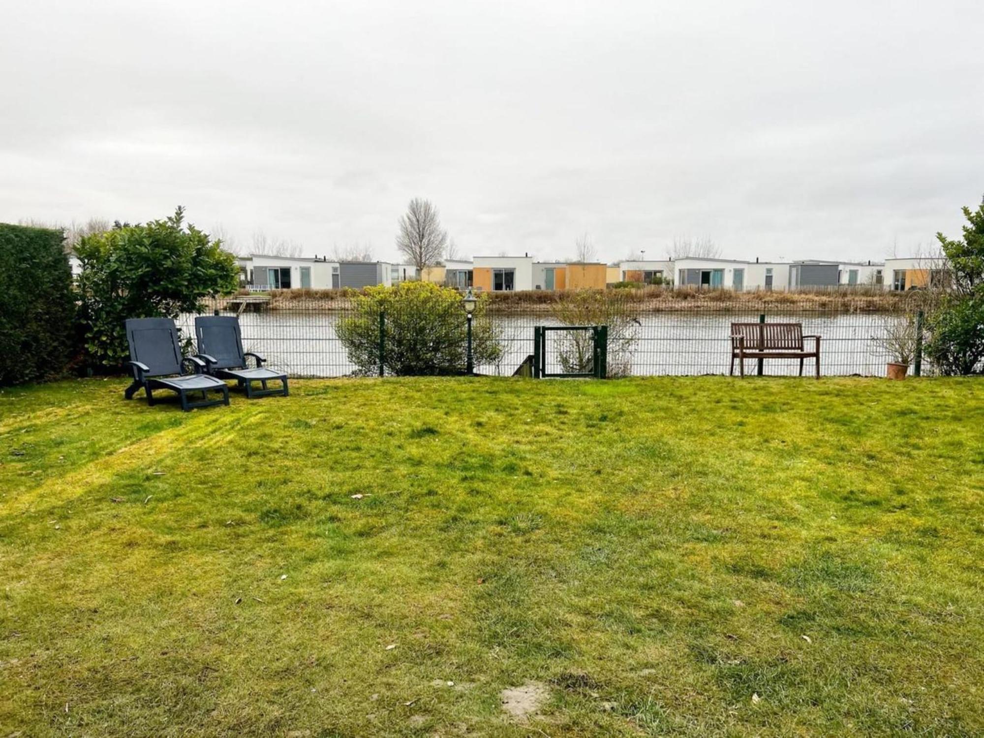 Appealing With Garden Vakantiehuis