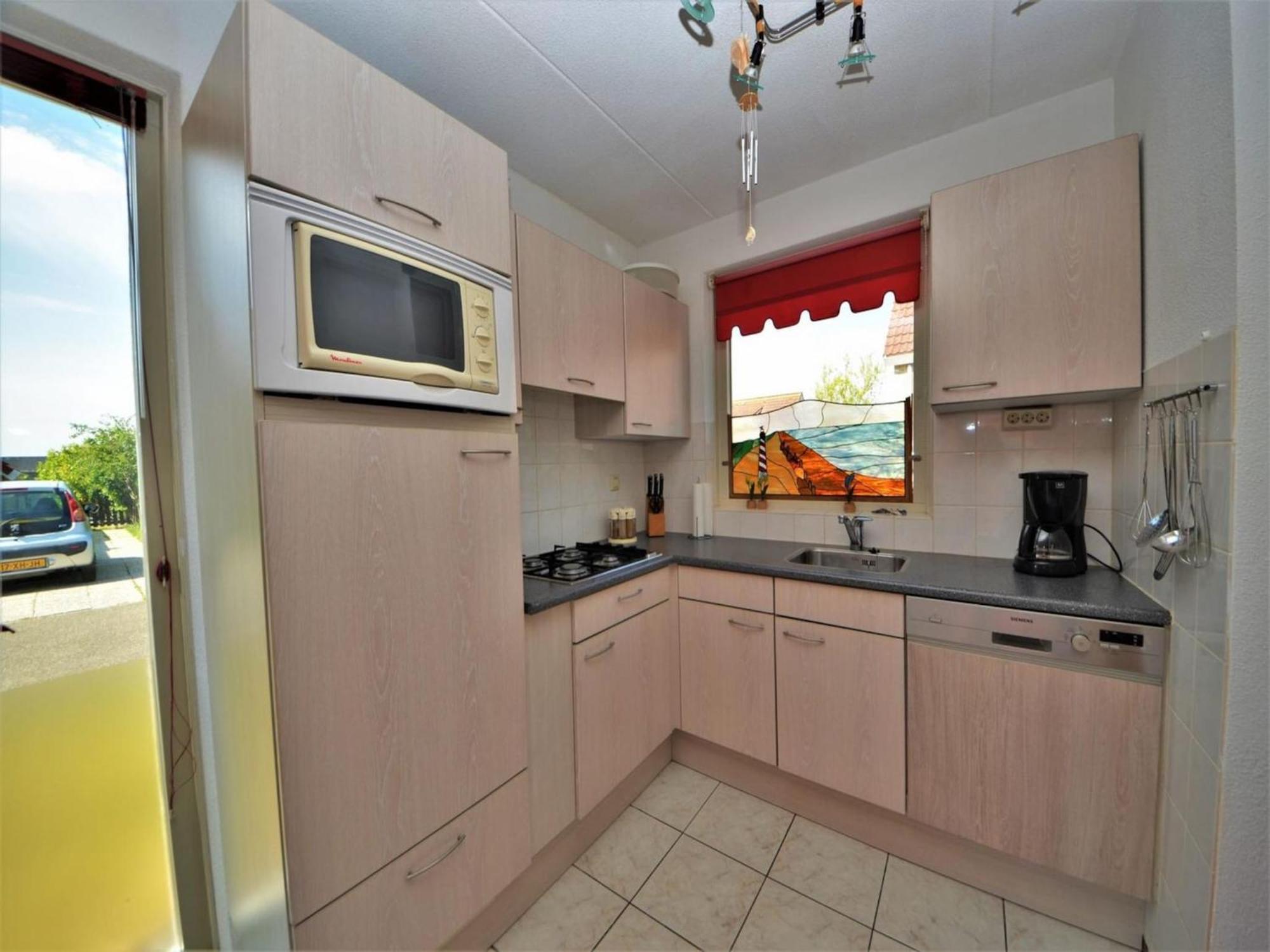 Vakantiehuis Appealing With Garden Breskens